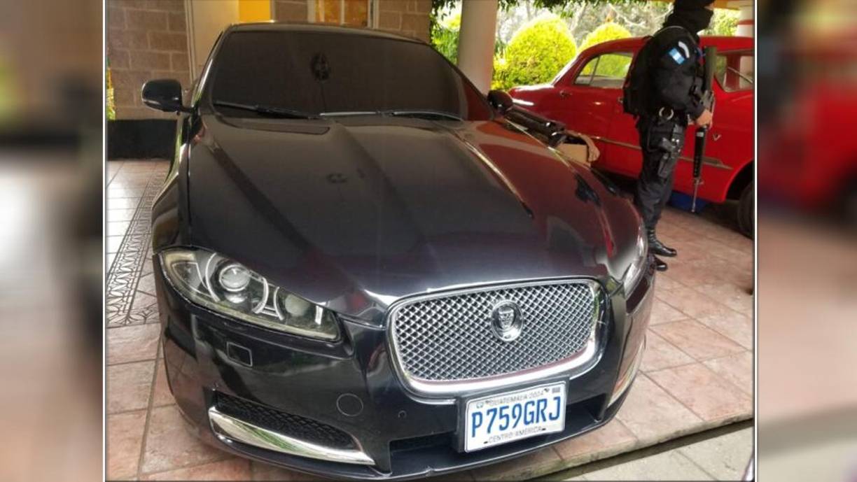 ”Hoy está siendo impactada la estructura criminal dedicada al narcotráfico, tráfico de armas y sicariato”, enfatizó el portavoz de Interior y recordó también que el 2 de abril de 2016 ya habían sido detenidos otros dos miembros de la estructura criminal con un kilo de cocaína.