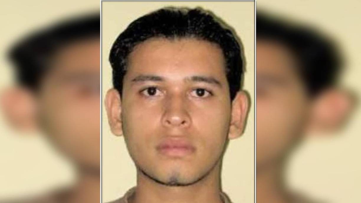 Josué Perdomo Ordoñez (32 años), oficial de Policía en grado de Inspector de Policía. Residente en Tegucigalpa, Francisco Morazán -Profesión.