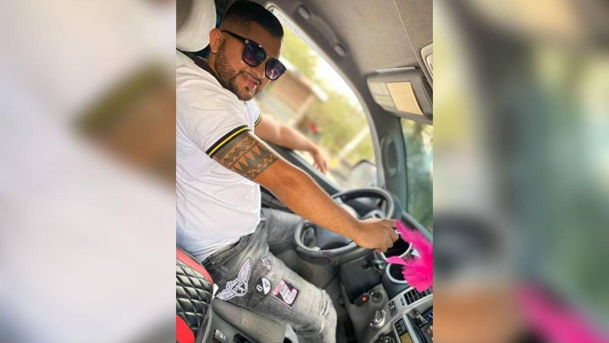 Él era padre de un menor y, al parecer, su esposa se encontraba en estado de embarazo, por lo que volvería a ser papá pronto.