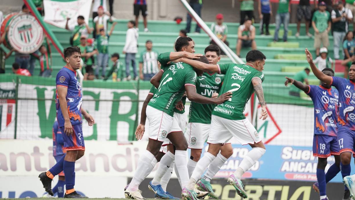 Juan Anangonó tomó la responsabilidad y sin titubear endosó el tanto del empate para Marathon.