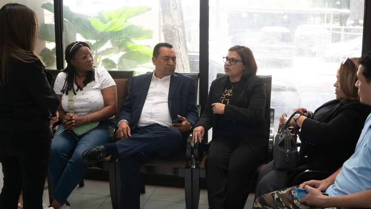 El primogénito del líder religioso tenía 45 años de edad. 