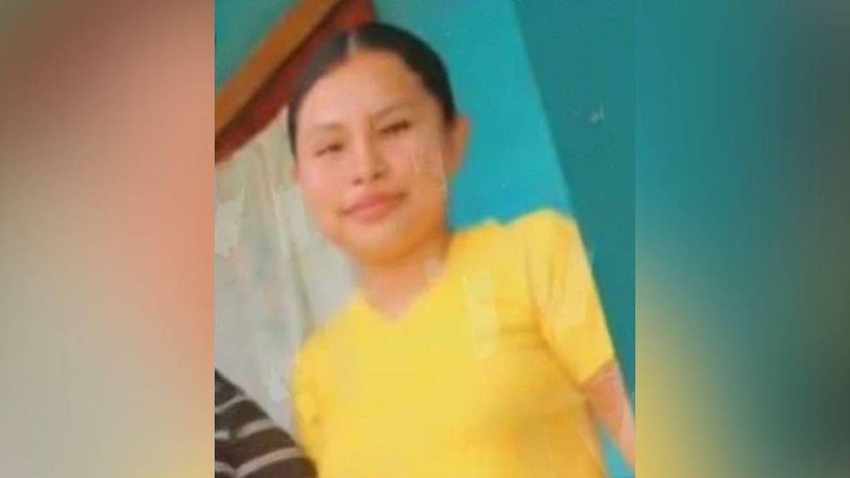 Mientras que los cadáveres de las mujeres permanecen en el lugar, poco accesible y al que llegó una patrulla policial.