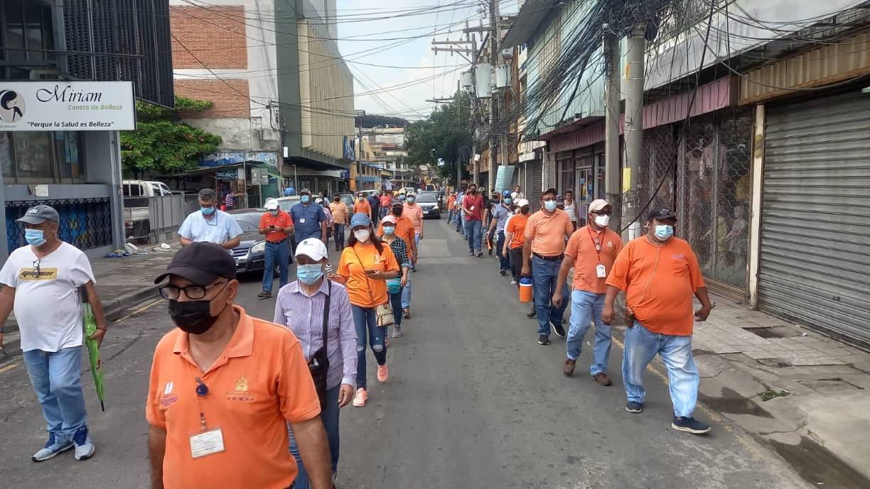 Asimismo, piden a Xiomara Castro “ por favor tenga misericordia”.