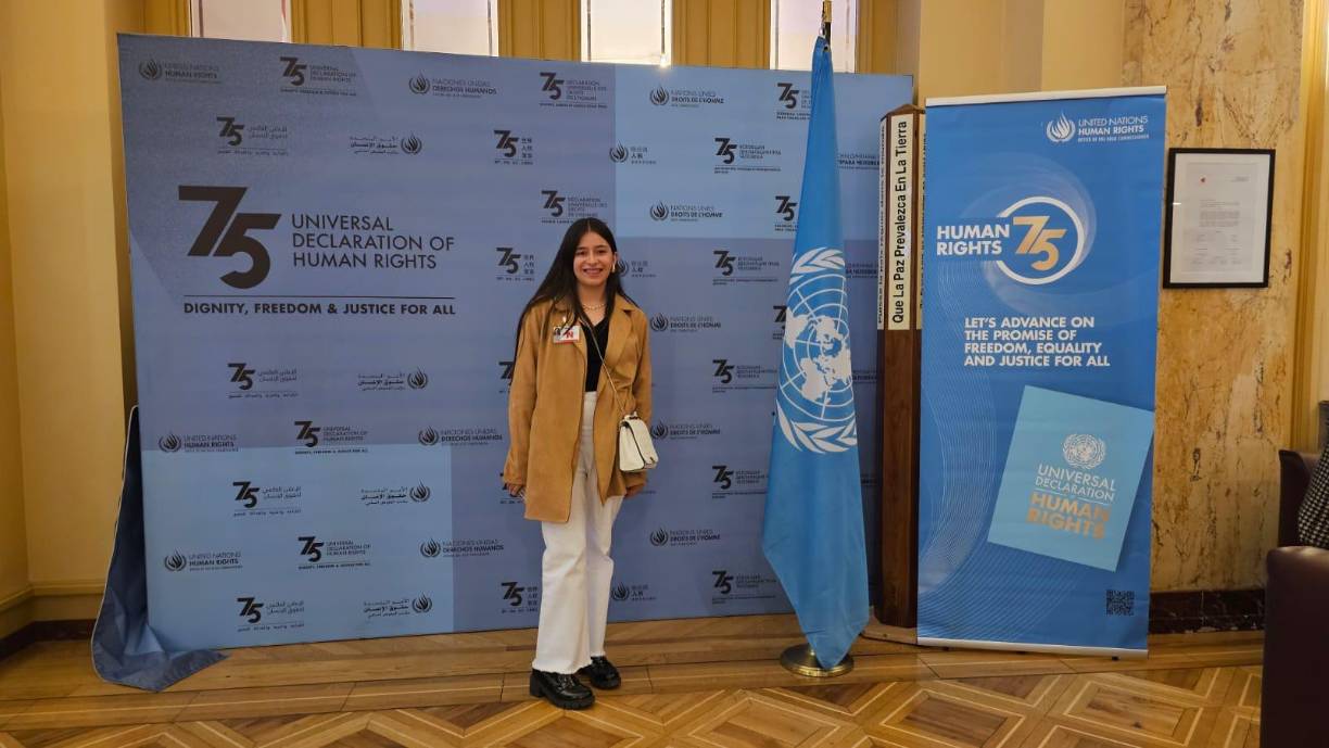 <b>Diana contó que el año pasado se puso como meta leer 100 libros, pero pudo leer la mitad. Aunque este año se ha alejado un poco de la lectura, “siempre vuelvo a ella en momentos difíciles”, afirmó.</b> 