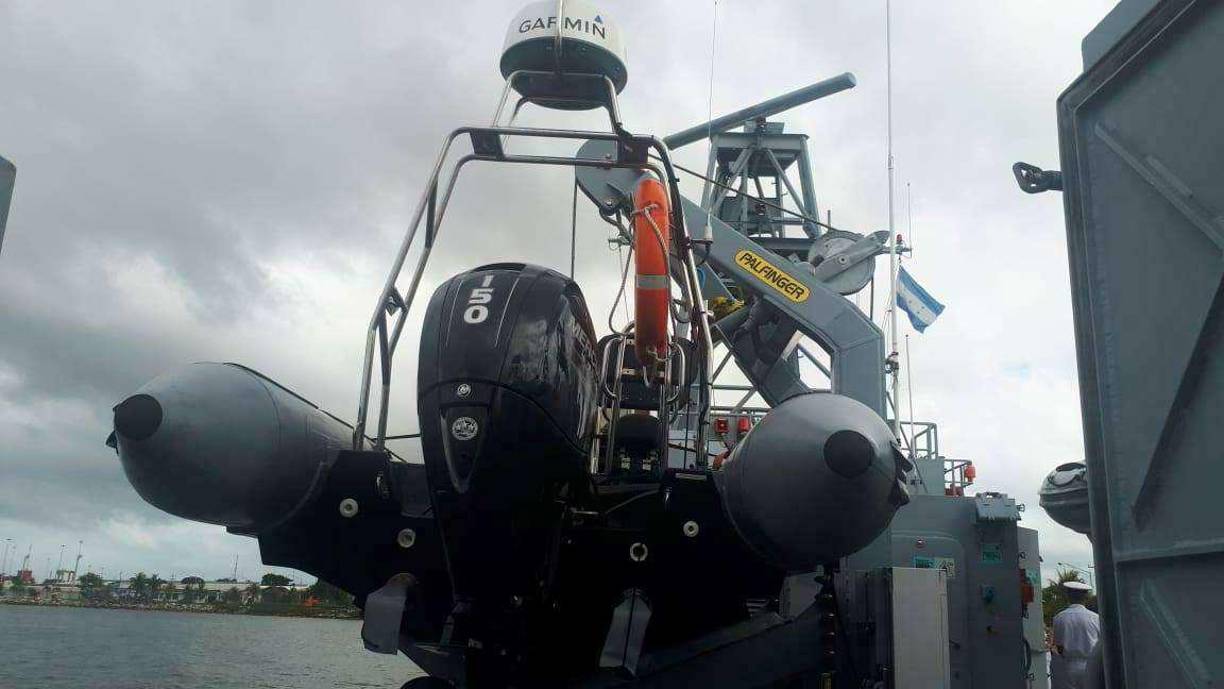 LA PRENSA Premium buscó una fuente independiente para medir las capacidades militares de cada país de la región, encontrándola en el índice Global Firepower, una herramienta que mide el potencial de más de 142 países de acuerdo con sus capacidades en tierra mar y aire en base a más de 50 factores individuales, según explica en su sitio web (globalfirepower.com).La calificación de cada país es inversamente proporcional, lo que quiere decir que, entre más cerca de cero se encuentre su puntuación, mayores capacidades militares tiene el país en cuestión