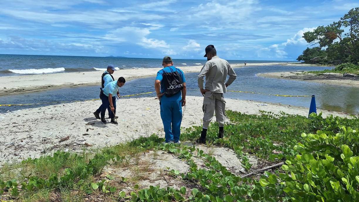 El joven, que residía en la colonia <b>El Sauce</b> y estudiaba Mercadotecnia en la <b>Universidad Católica</b>, además de trabajar en una empresa de lácteos, era recordado por todos como un muchacho responsable, sin vínculos con actividades delictivas. 