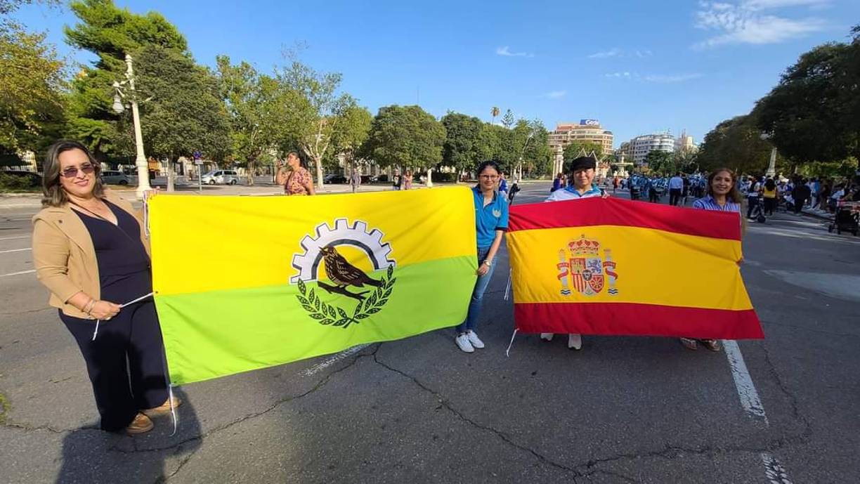 El JTR tuvo oportunidad de compartir con otros representantes de Centroamérica, puesto que las embajadas de demás países también llevaron delegados culturales para conmemorar los 202 años de independencia.