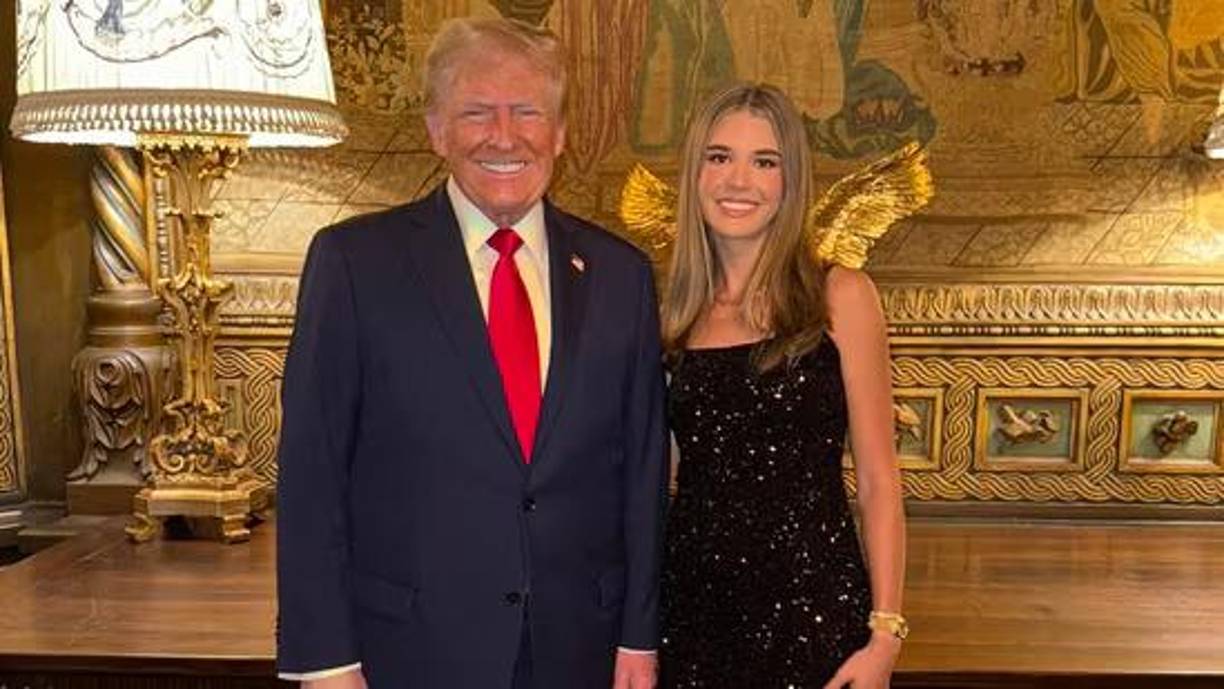  Kai Trump, la nieta mayor del expresidente de Estados Unidos Donald Trump, divulgó imágenes del detrás de escenas de la noche electoral en Palm Beach, Florida, que se viralizaron en redes sociales.
