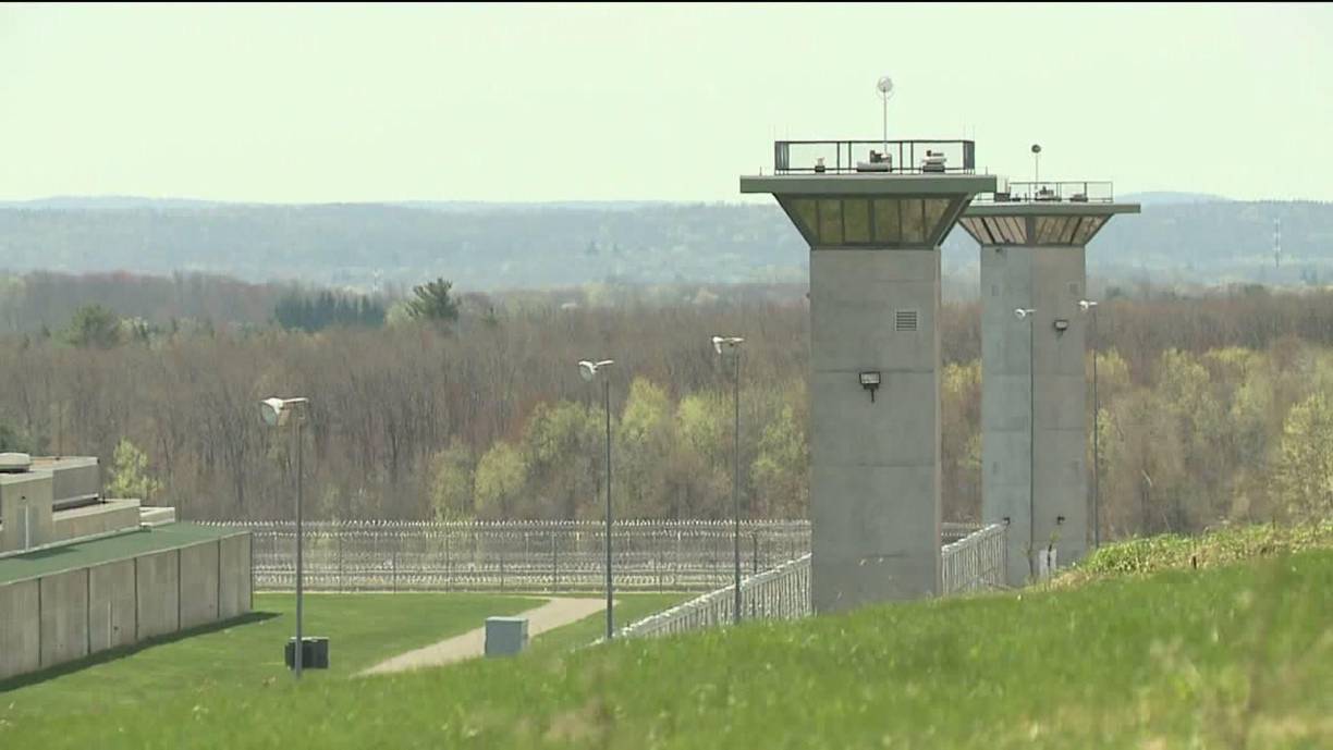 4. Prisión Federal Canaan (Pensilvania) 