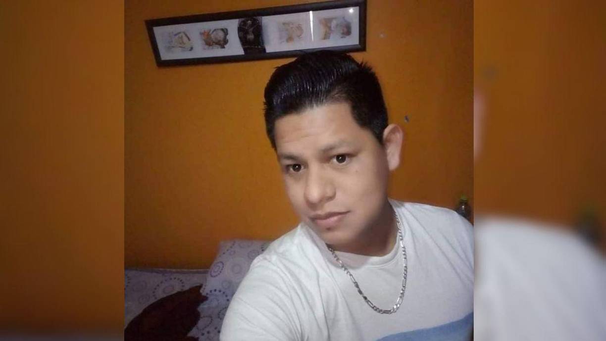 Su cadáver quedó tirado en el lugar, mientras el victimario huyó de la escena.Y de su novia, que se había marchado antes, no se volvió a saber nada.