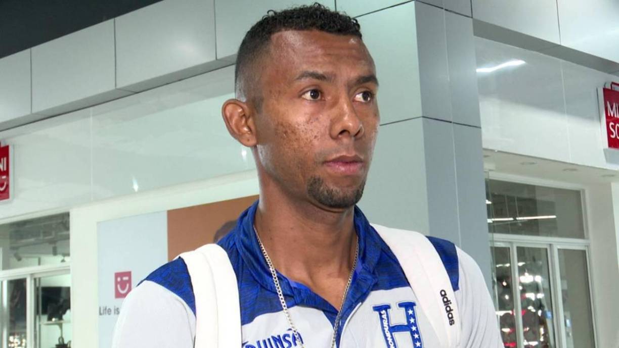 Óscar Almendárez: El jugador de los Potros del Olancho FC podría ser novedad como lateral por la banda derecha.
