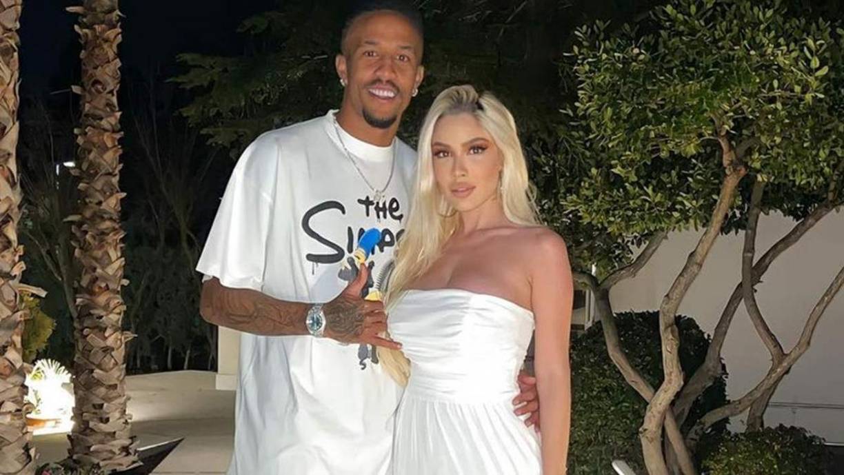 Karoline y Militao comenzaron su relación y, apenas unos meses después, anunciaban su paternidad. Pero, tan rápido como les vino el amor, se les fue. Y su historia ha acabado con mucha polémica.