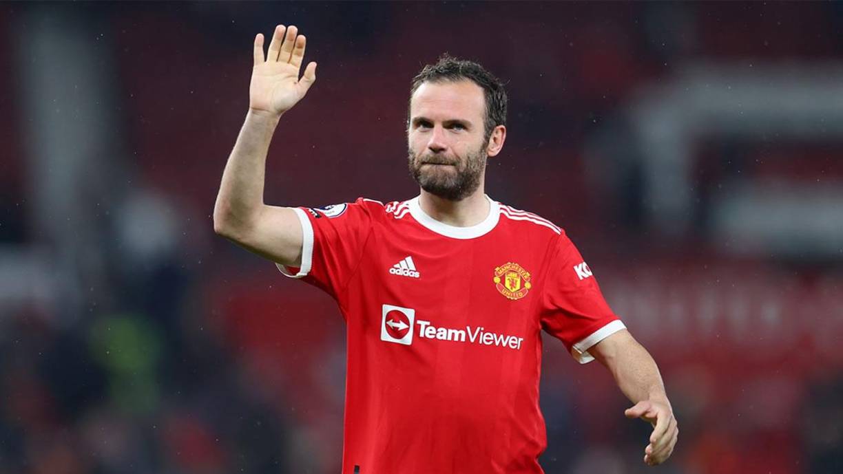 Según apunta ‘Fanatik’, los dirigentes del club turco Adana Demirspor habrían iniciado contactos para intentar el fichaje de Juan Mata. El internacional español quedó libre tras finalizar su contrato con el Manchester United, club en el que militaba desde enero de 2014.Mientras ‘Estadio Deportivo’ informa que Mata tiene tres alternativas para jugar en España. El delantero español de 34 años interesa a Real Sociedad, Sevilla y Real Betis.