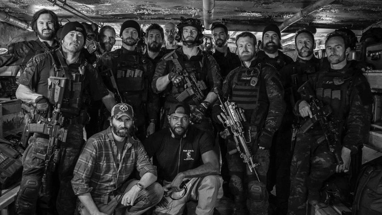 “Creo que el cine siempre es un medio diferente, siempre lo ha sido, tiene una técnica diferente que la televisión, pero es cierto que las fronteras entre tele y cine se están difuminando, lo he comprobado especialmente desde la covid”, afirmó durante la presentación de esta apuesta veraniega de Amazon Prime. 