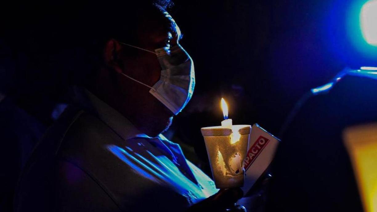 “¡No estás solo!”, así apoyan a Juan Orlando Hernández sus seguidores