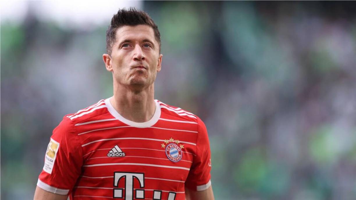 Según Bild, el Barcelona presentó una oferta de 40 millones de euros por Robert Lewandowski, misma que el Bayern Múnich volvió a rechazar inmediatamente. Empezarán a escuchar ofertas a partir de los 50M en adelante.