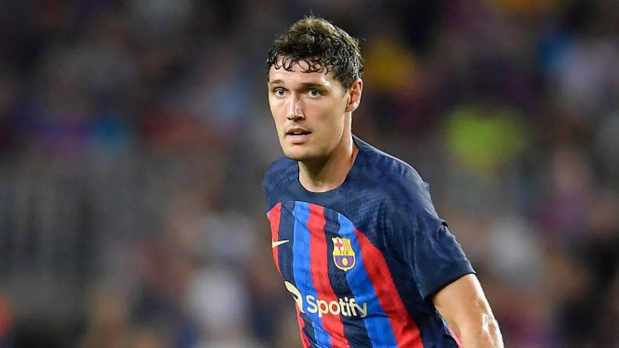 El Aston Villa quiere a Christensen. El conjunto inglés incorporará a Mateu Alemany en el próximo mercado de fichajes, aprovechando este movimiento, intentarían firmar al central danés de 27 años. En el FC Barcelona consideran intocable al central.