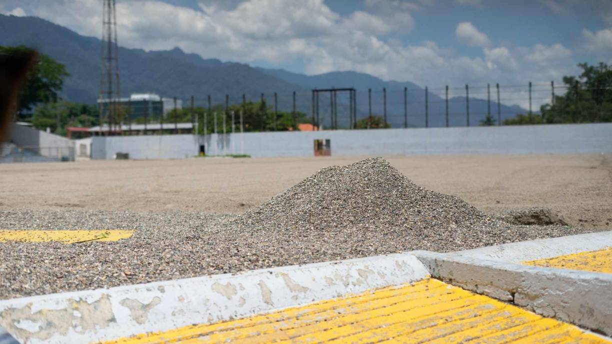 Este artefacto fue enviado desde Costa Rica hace tres semanas y ha tenido problemas en las aduanas de Nicaragua y Honduras por un código mal inscrito en la documentación.