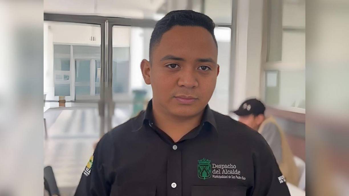 “Lamento el atentado contra uno de mis asistentes, gracias a Dios está fuera de peligro. <b>Tenemos temor por nuestra vida</b>. Personalmente he recibido amenazas de muerte”, declaró el edil.