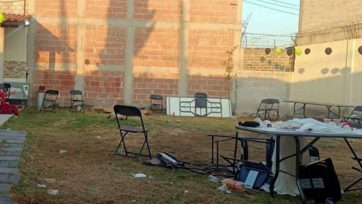 “El Ñoño” y “El Chapito” presuntamente dispararon contra los asistentes y huyeron. Como resultado del ataque, tres adultos fallecieron en el lugar de la agresión y cinco cuando recibían atención médica en diversos hospitales. Además hubo siete heridos, entre ellos dos menores de tres y 14 años de edad. 