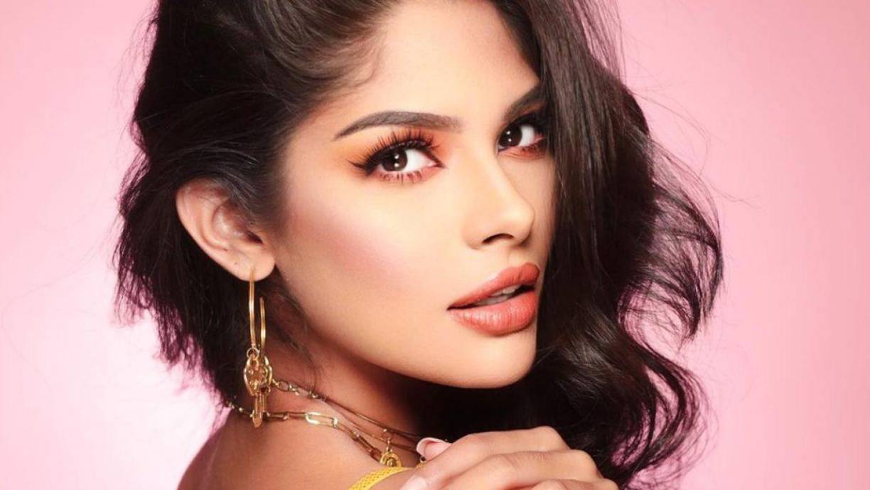 Nacida un 30 de mayo de 2000, la licenciada en comunicación social de la jesuita Universidad Centroamericana (UCA), donde jugó voleibol, es conductora y presentadora del programa “Entiende tu mente”, que se transmite en el Canal 11 de la televisión nicaragüense, que aborda diferentes temas sobre salud mental y que nació de su experiencia personal en la que aprendió a sobrellevar la ansiedad.