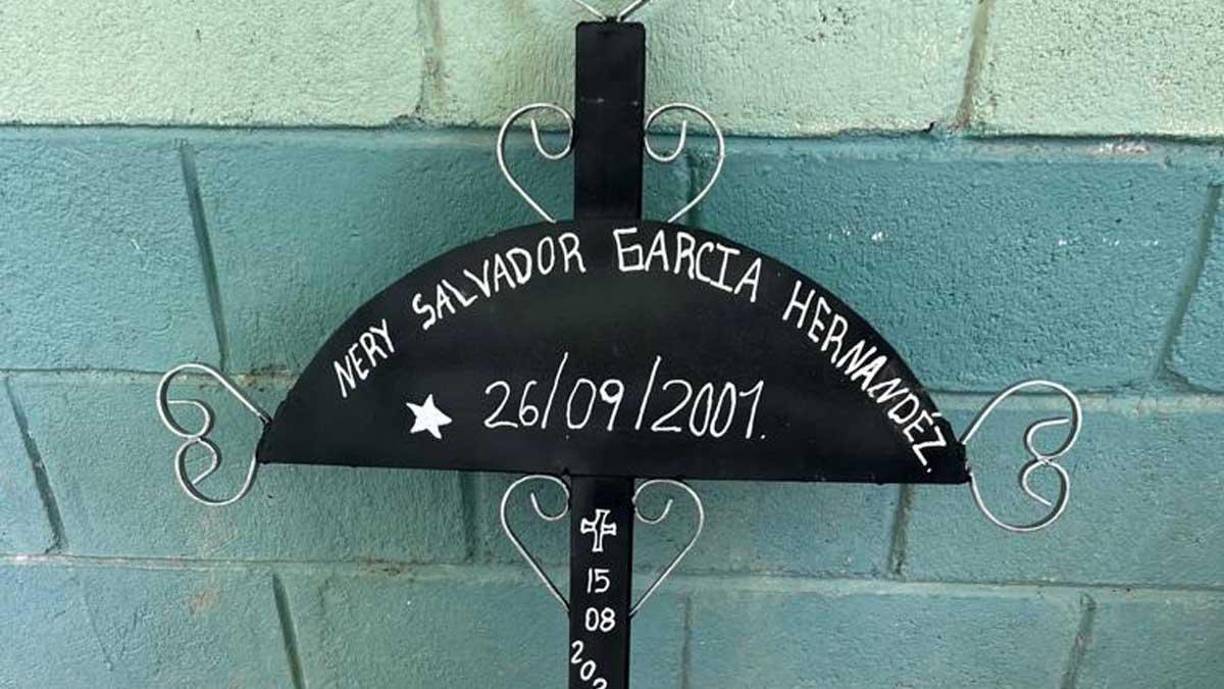 ¡Hasta pronto Nery! Despiden a estudiante que murió en un accidente de moto en Gracias, Lempira