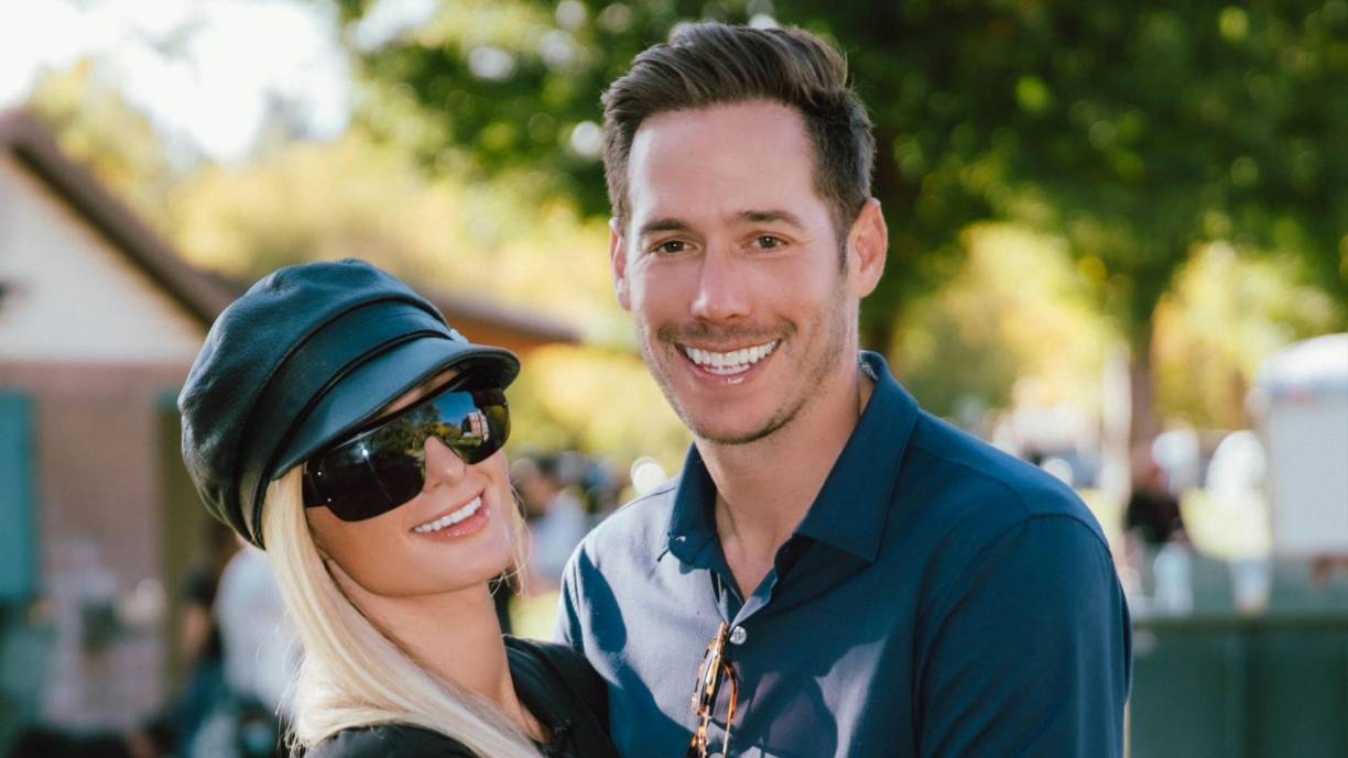 Otro informante dijo que la hija de Carter Reum no sólo ha tenido dificultades para lidiar con la ausencia de su padre, sino que se ha visto afectada emocionalmente al ver toda la publicidad que rodea a la boda de Reum y Hilton. 