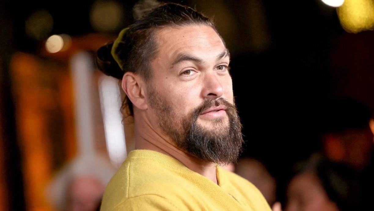 “No estoy sin hogar. Solo sin casa. Tengo un bonito tráiler”. Y admitió que eso se ha malinterpretado como que vive en desamparo. “Relájense. Tengo un saco para dormir”.