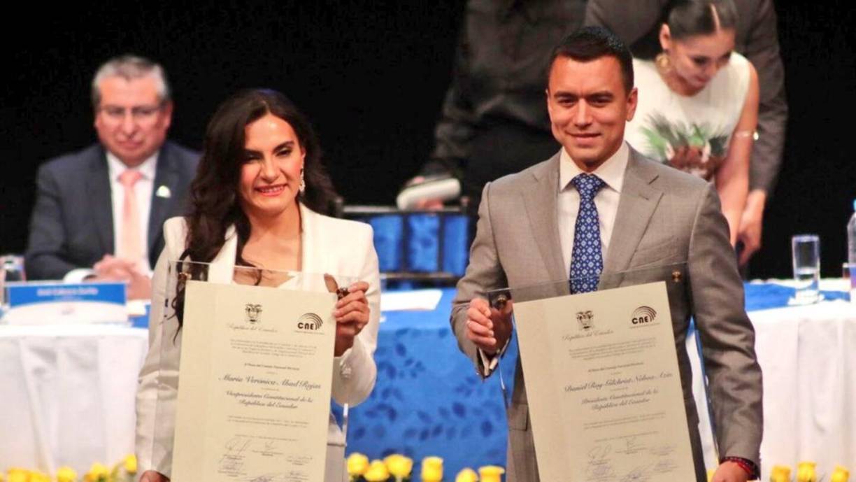 En un comunicado, Noboa dijo que en los últimos días el país ha sido testigo de cómo el “viejo Ecuador (...) no se rinde” y “busca, a toda costa, revivir prácticas que, por el bien del país, deberían ser parte del pasado”.