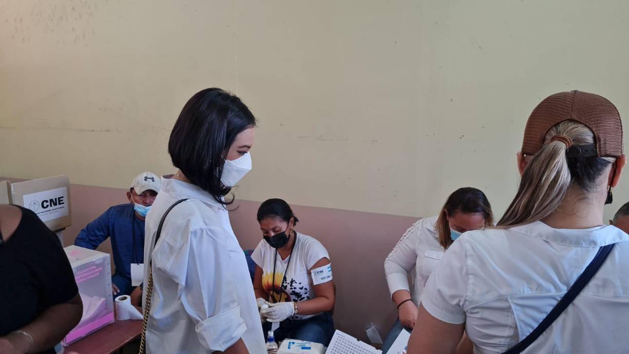 “Deseo llegar al congreso para ser parte del cambio generacional en la historia democrática de mi país. Tengo una visión clara de por qué quiero llegar a ocupar un curul, si Dios y ustedes me lo permiten formaremos parte de los 128 puestos de más responsabilidad del país y honraremos ese voto de confianza. DESDE YA GRACIAS TOTALES ATLÁNTIDA”, agradeció en sus redes sociales.