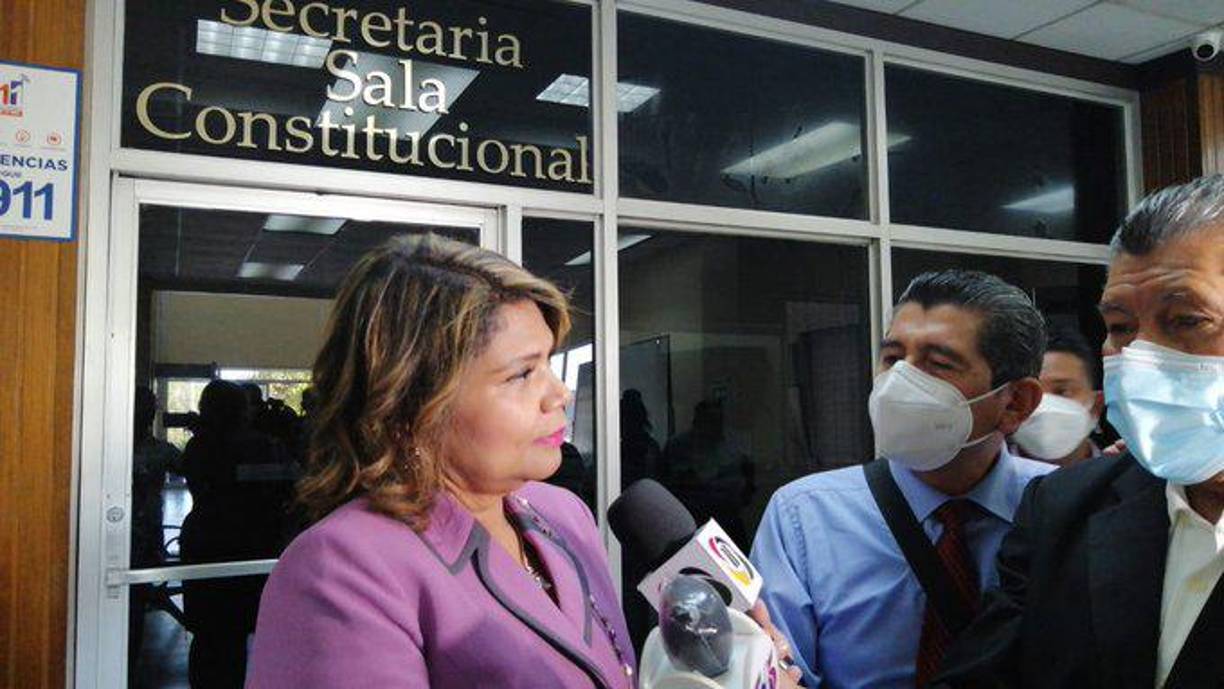 De igual modo, el Poder Judicial, en su informe, describe que la jueza incumplía su jornada laboral. 