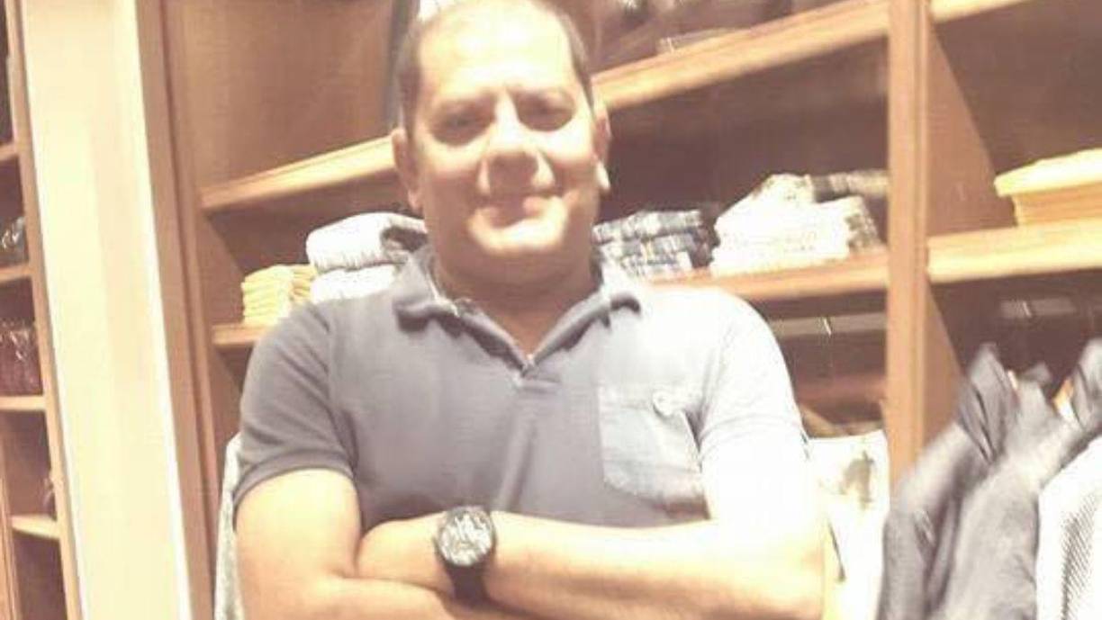 Muy poco platicaba de su vida privada, aparentaba sencillez, “aunque en una ocasión mencionó que era un hombre casado y con hijos”, pero se presentaba como contador de una compañía de Estados Unidos.