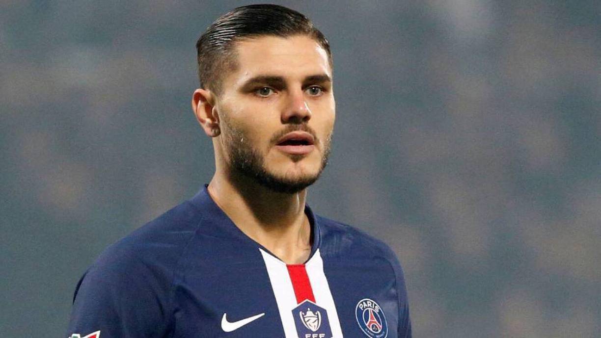 El delantero argentino Mauro Icardi reveló que pretende seguir en el PSG pese a que prácticamente es suplente: “Tengo dos años más de contrato. He decidido quedarme”, anunció en sus redes sociales.