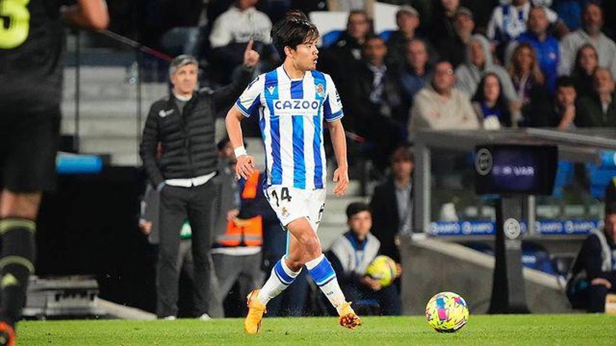 Según La Gazzetta dello Sport, el Napoli quiere tener más jugadores asiáticos después del gran rendimiento de Kim Min-jae en la defensa, y tendría en la mente al japonés Kubo.