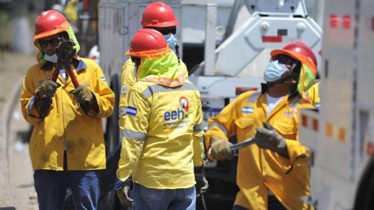 Las interrupciones del flujo eléctrico se deben a trabajos de mantenimiento, informó la Enee.