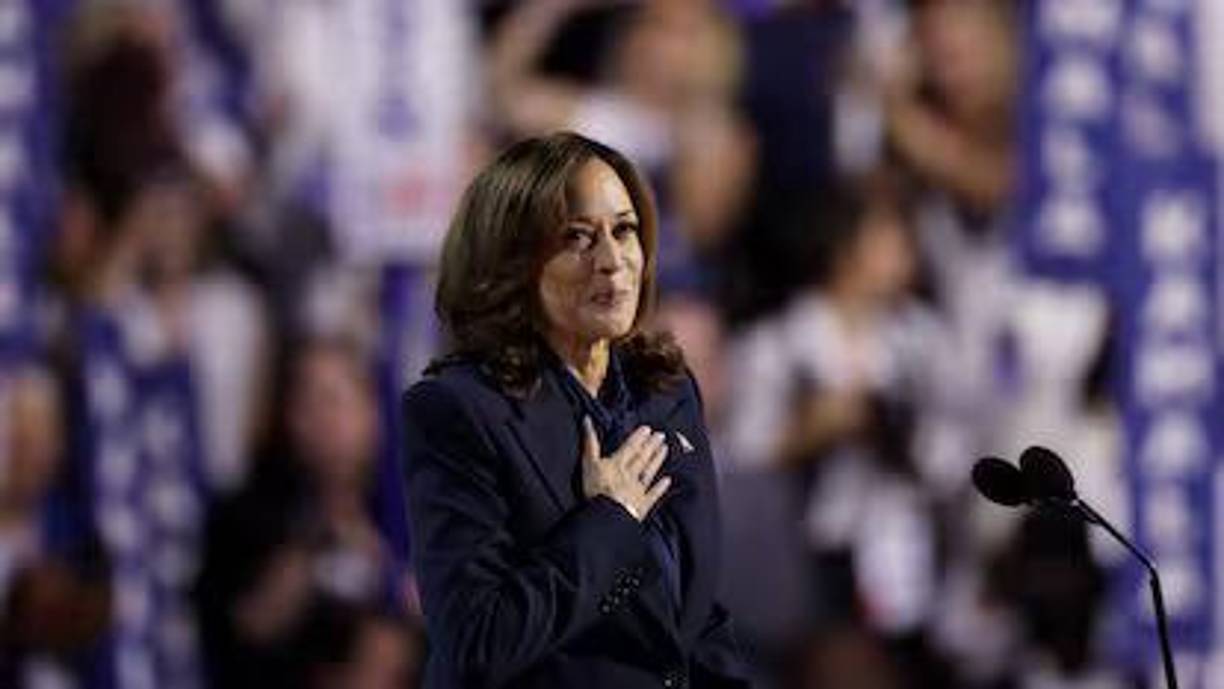 25 julio. Kamala Harris, la sucesora:El presidente, ahora sí, expresa su apoyo a Harris en una rueda de prensa desde el Despacho Oval en la que explica que se aparta de la candidatura por el bien de su país y para dejar paso a nuevas generaciones.
