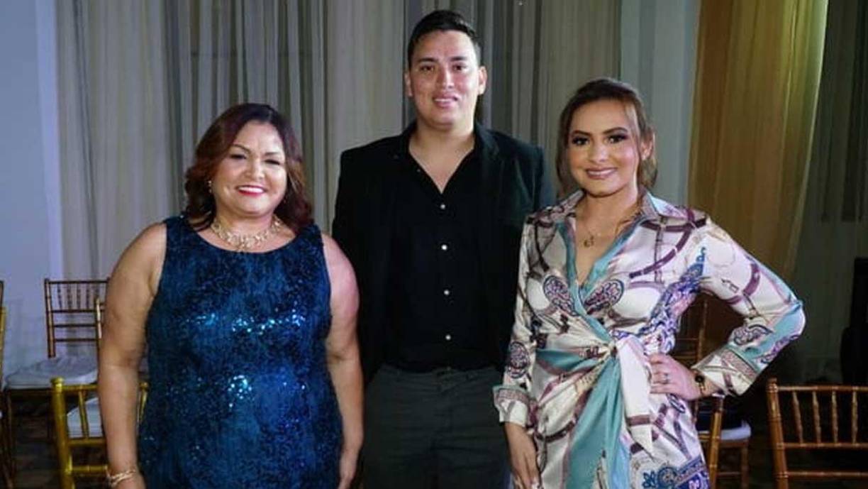 Leudys Gonzalez, Darol Alfaro e Isis Córdova.