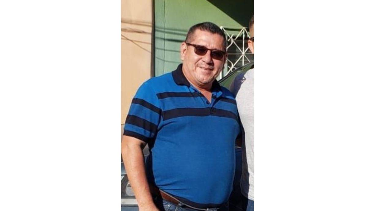 Su muerte ocurrió en la mañana de este miércoles cuando el expolicía intentaba cruzar la carretera para dirigirse a un negocio cercano.