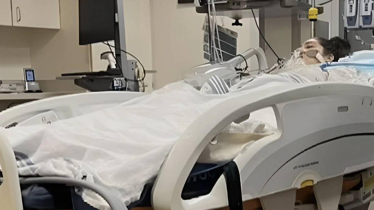 Korbut aseguró que el disparo fue accidental, pero ahora enfrenta cargos por <b>agresión en tercer grado</b> y <b>uso ilegal de un arma</b>, con una fianza de 10 mil dólares.