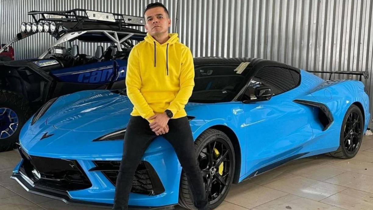 Rafael Lazcano Rosales, conocido popularmente como “El Peinadito” en las redes sociales, murió el martes tras ser víctima de un ataque armado en la ciudad de Culiacán.