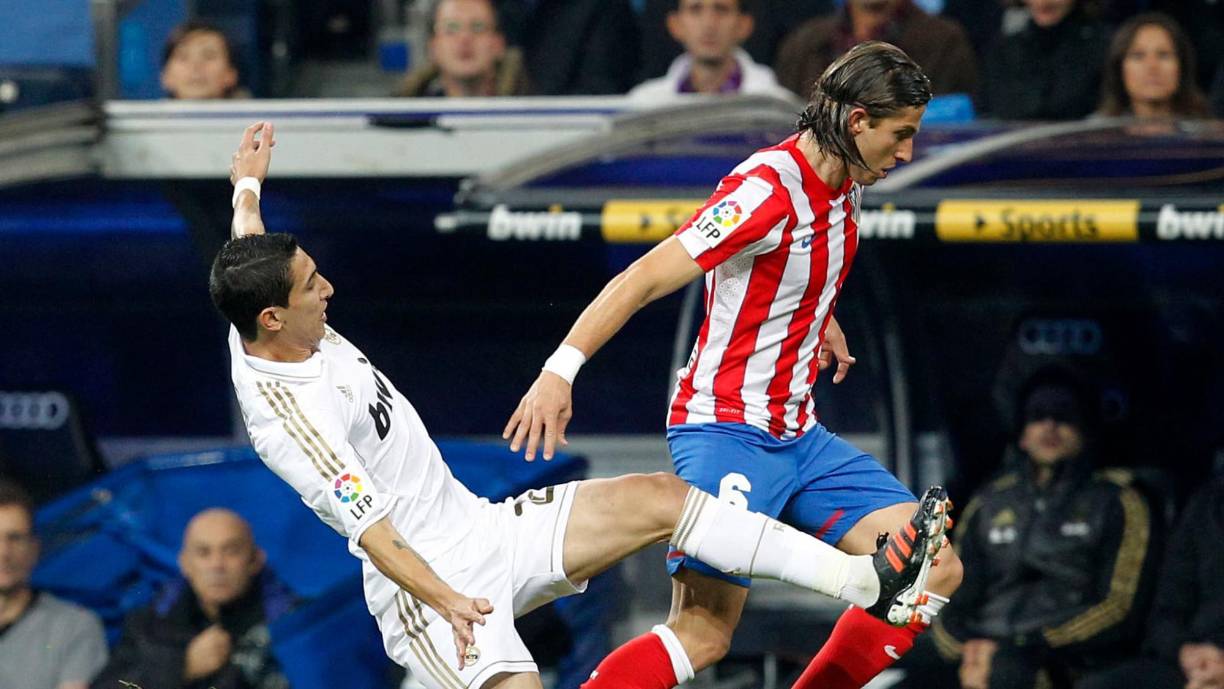  A pesar de la provocación, ese derbi disputado el 20 de noviembre del 2010 lo ganó 2-0 el Real Madrid con goles de Carvalho y Ozil. El ‘Fideo’ no pudo brillar por los comentarios de un Filipe Luís que se arrepiente.