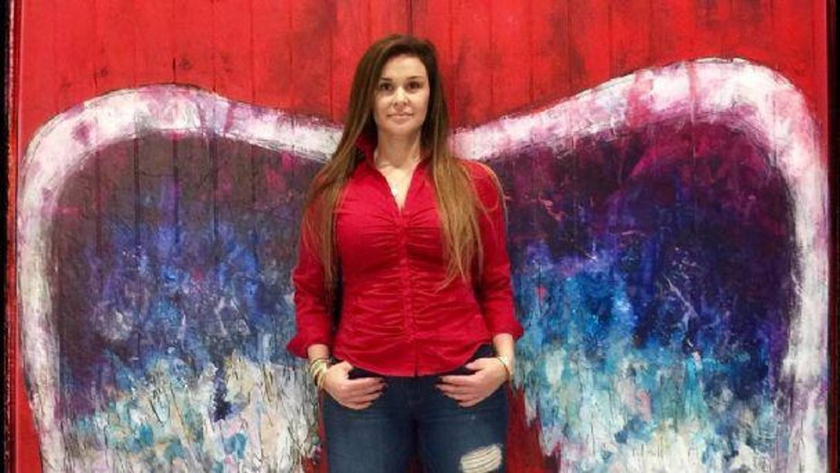 El impacto de su pérdida se hizo evidente en las redes sociales, donde amigos, familiares y conocidos expresaron su pesar y compartieron mensajes llenos de admiración y cariño hacia la recordada modelo y actriz. 