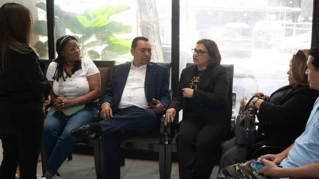 David fue velado en Funerales del Recuerdo de San Pedro Sula este sábado 19 de agosto.