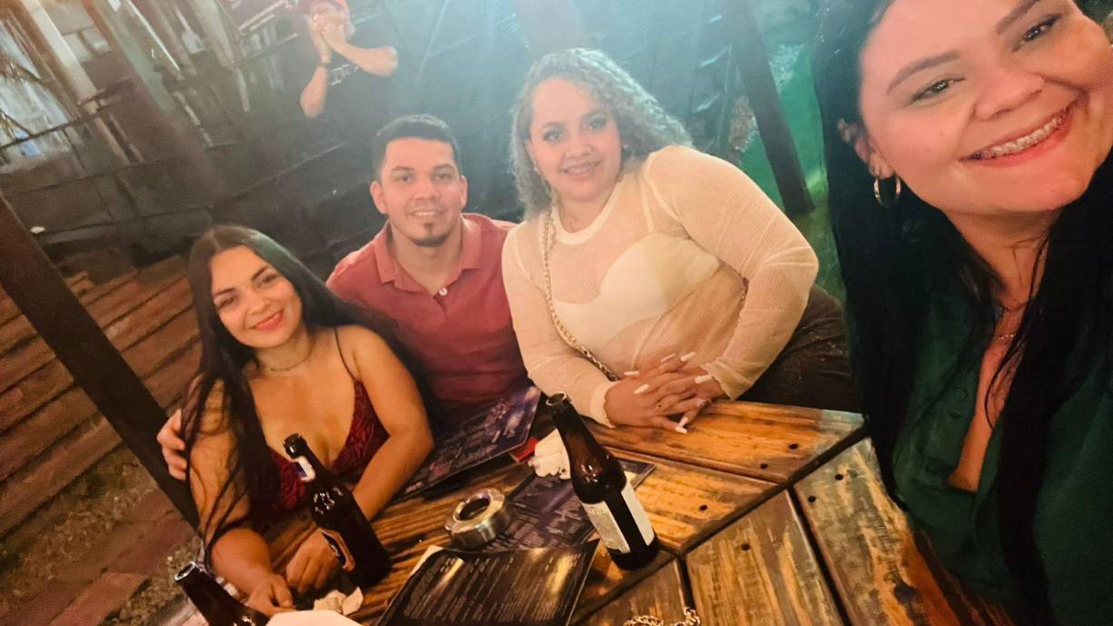 La hermana de Manuel reveló que el carro en que murió recién lo había adquirido.