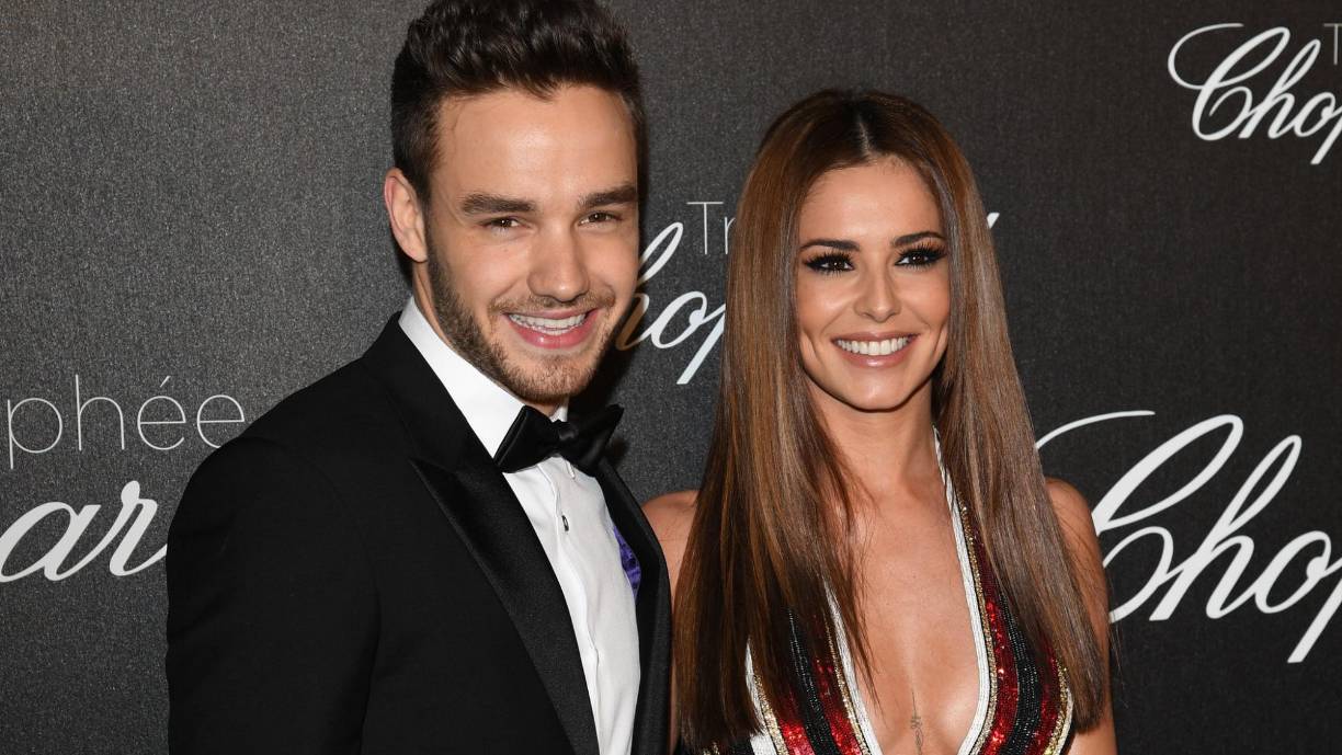 También se cree que asistirá Kate Cassidy, la novia de Liam en el momento de su muerte. Cheryl Tweedy, madre del hijo de siete años de Liam, Bear Payne, probablemente será otra invitada al funeral familiar privado. La cantante de Girls Aloud, de 41 años, se enfrenta a la desgarradora decisión de llevar a su pequeño hijo al funeral de su padre.