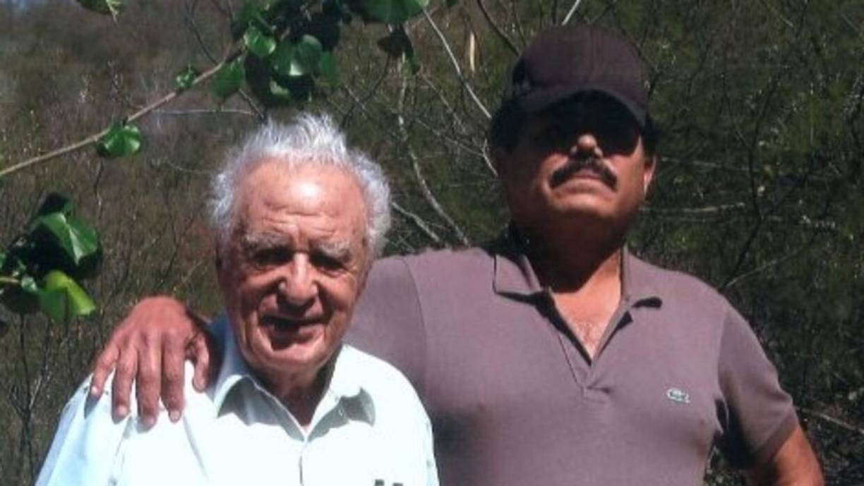 ISMAEL “MAYO” ZAMBADA: Líder del Cartel de Sinaloa. De bajo perfil, ganó notoriedad tras el arresto de “El Chapo” Guzmán. Nunca ha sido arrestado y la DEA lo perfila como uno de los más grandes capos del mundo. 