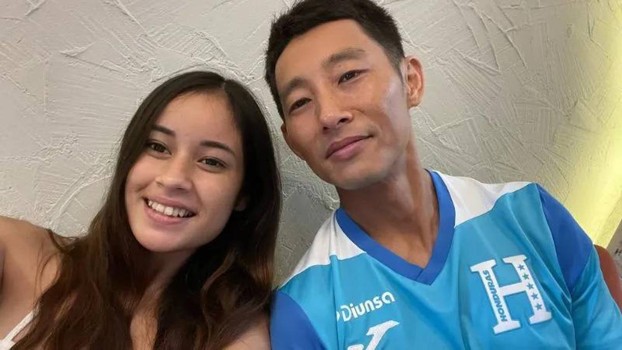 Shin y Yeimi se conocieron en julio de 2022 durante el proyecto de voluntariado “Construcción de Mil Escuelas en Honduras”.