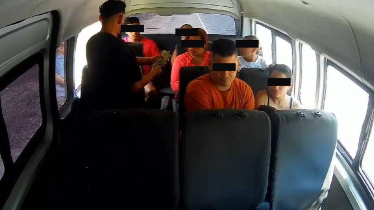 Varios pasajeros iban en el “rapidito”. 