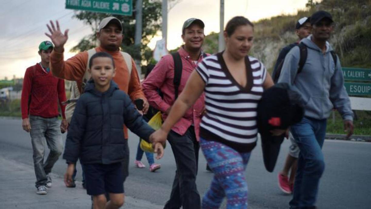 “El discurso de Donald Trump, todos los sabíamos, estridente, xenofóbico, íbamos a lidiar cuatro años con este asunto, pero le queremos decir, como empresario, la mano de obra barata y calificada del migrante latino es necesaria para la economía de los Estados Unidos”, argumentó.