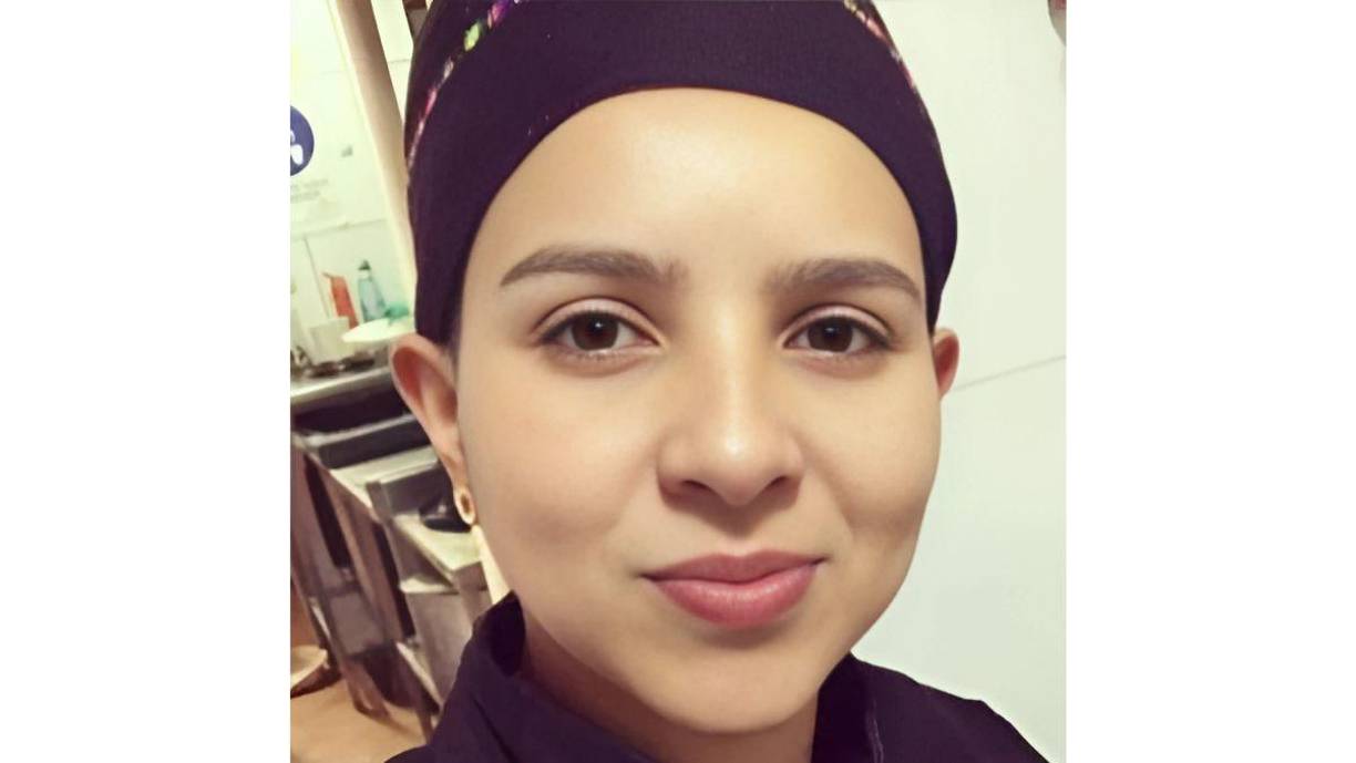 Ante la falta de respuestas y soluciones, la familia de Lizeth ha distribuido <b>panfletos</b> en varias ciudades de México con su fotografía para facilitar su identificación.